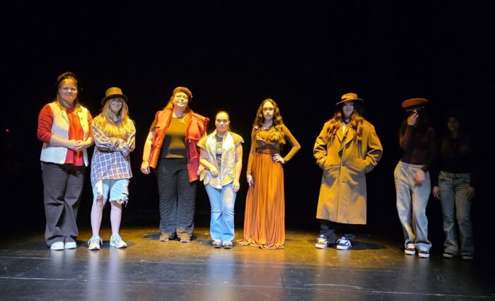 Escher Theater 6P1 Atelier costumes_html_378d29db